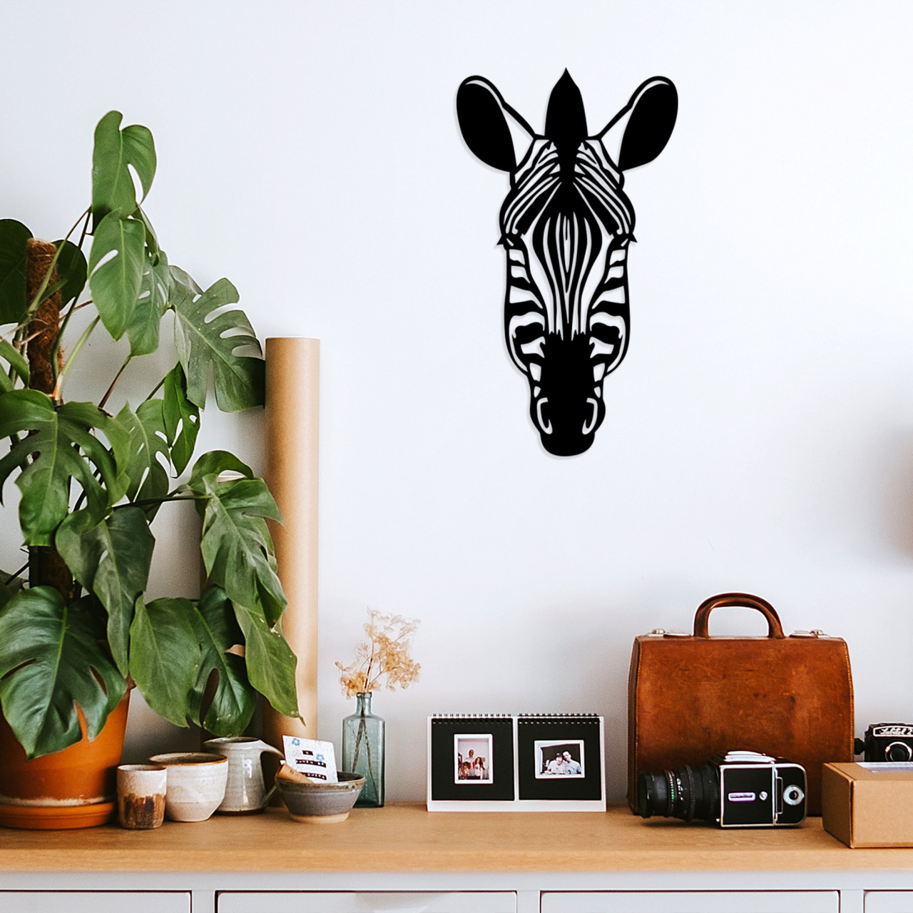 Accesoriu decorativ de perete din lemn Zebra