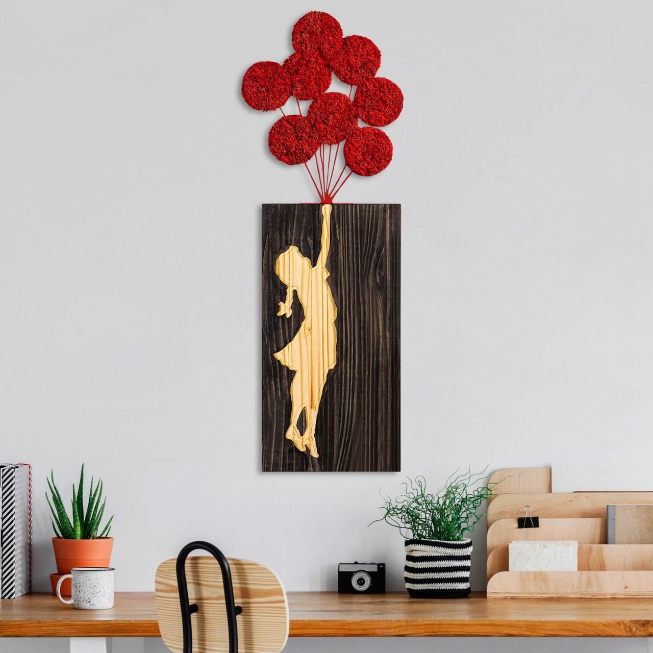 Accesoriu decorativ de perete din lemn Banksy - 17-1