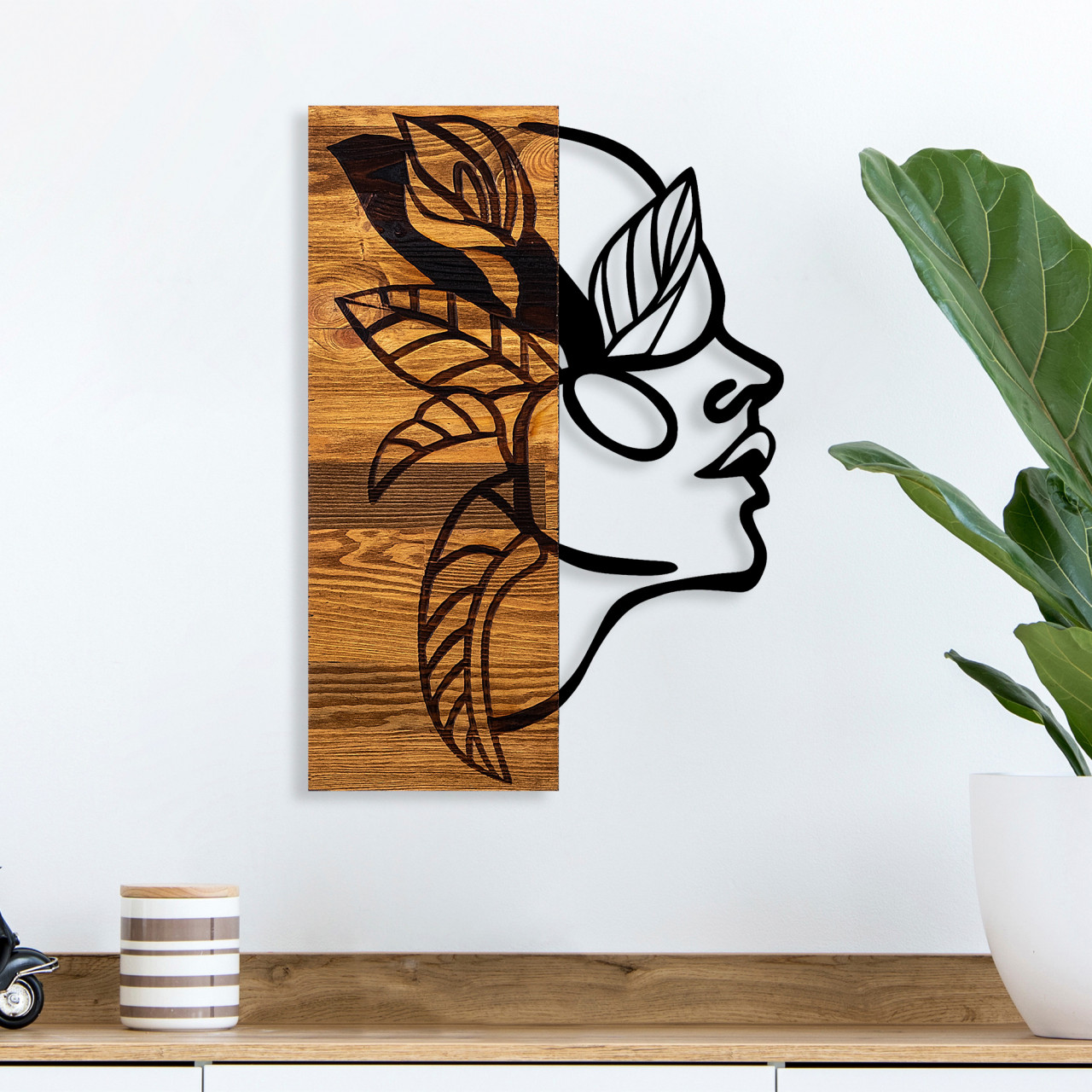 Accesoriu decorativ de perete din lemn Dingin