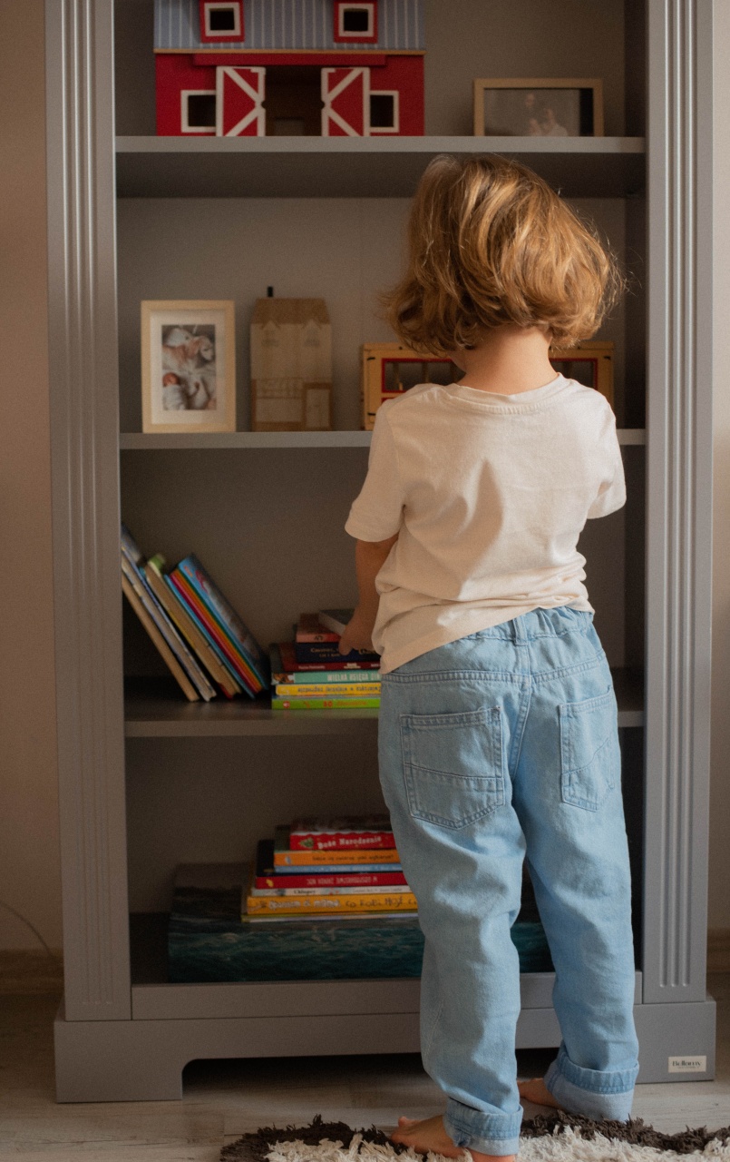 Biblioteca eleganta Ines gri H180 cm - 2 | YEO