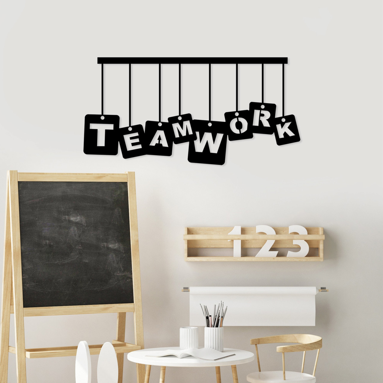 Accesoriu decorativ de perete metalic Teamwork