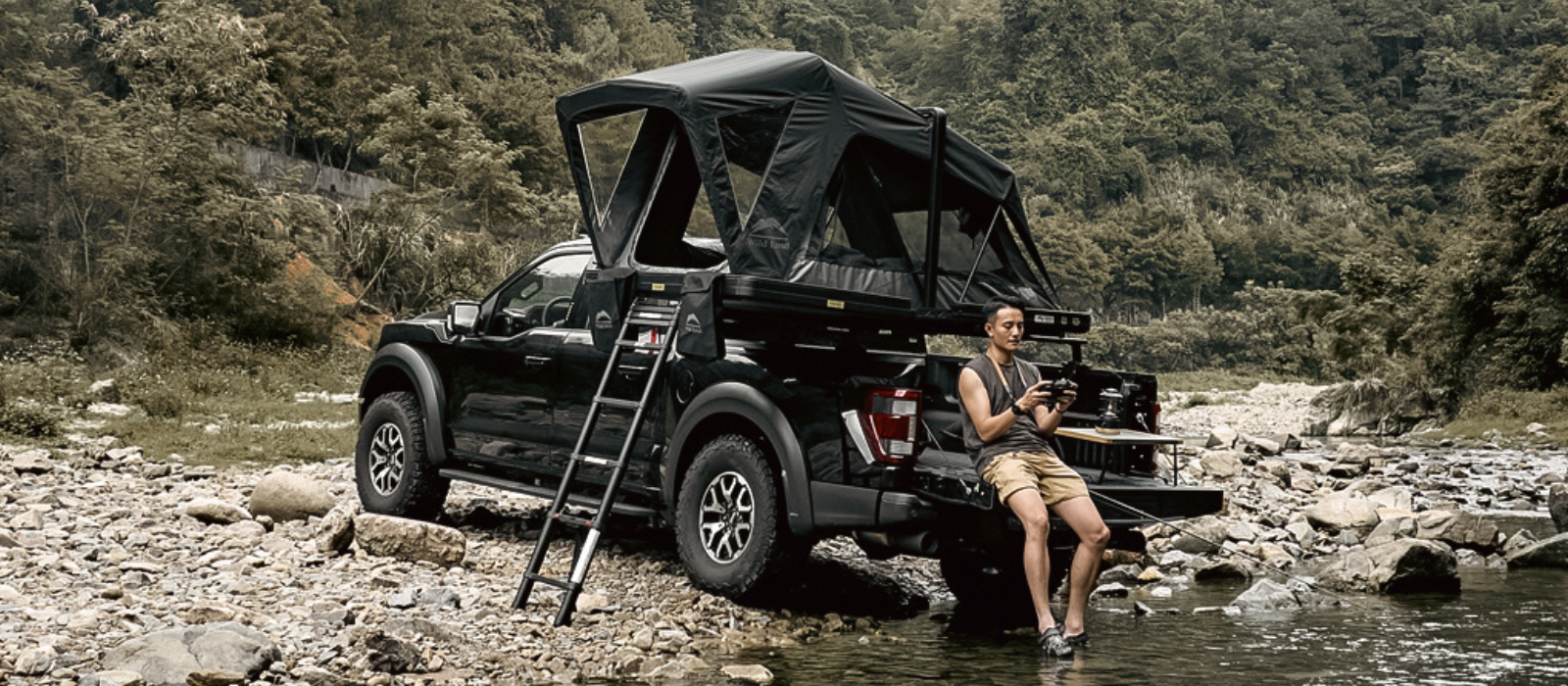 Model nou de cort de acoperiș de la Wild Land: Summit Explorer
