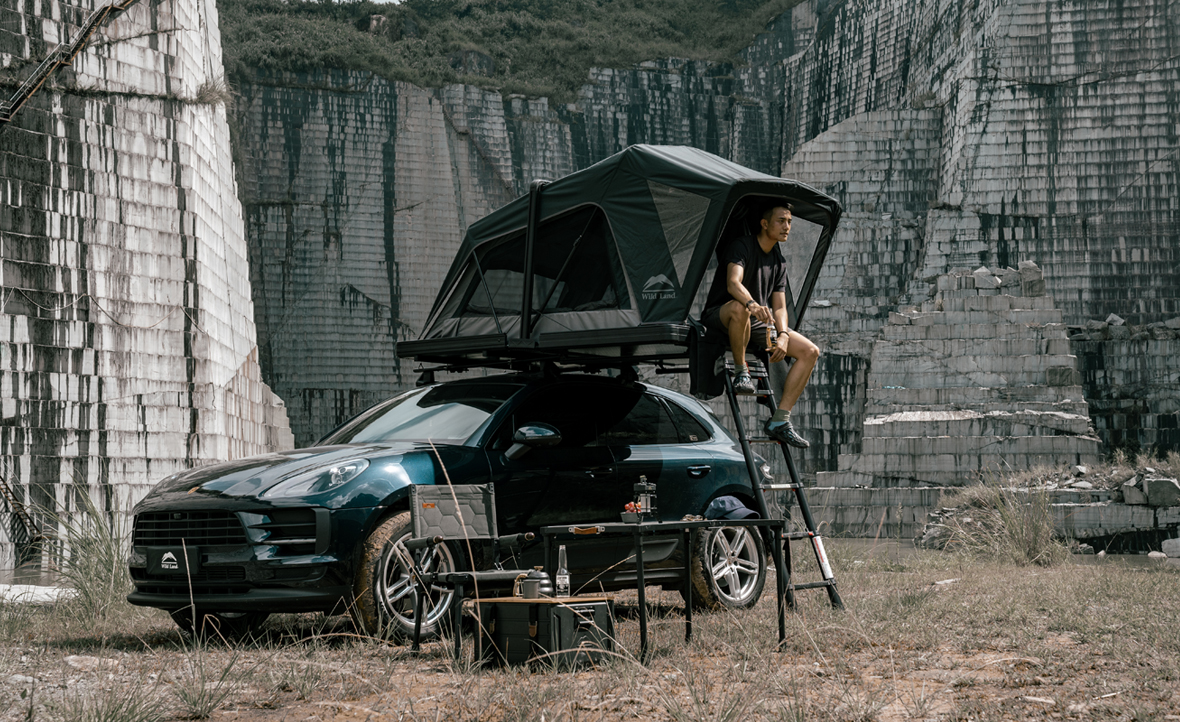Tot ce trebuie să știi despre corturile auto (roof-top tent): întrebări frecvente și răspunsuri