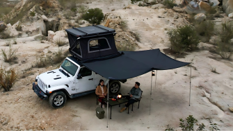 Marchize auto Wild Land: soluție fixă pe mașină pentru camping și aventură