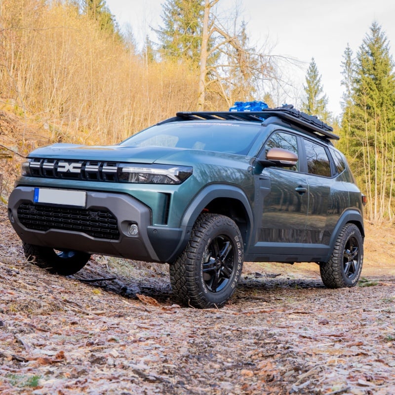 dacia duster offroad front
