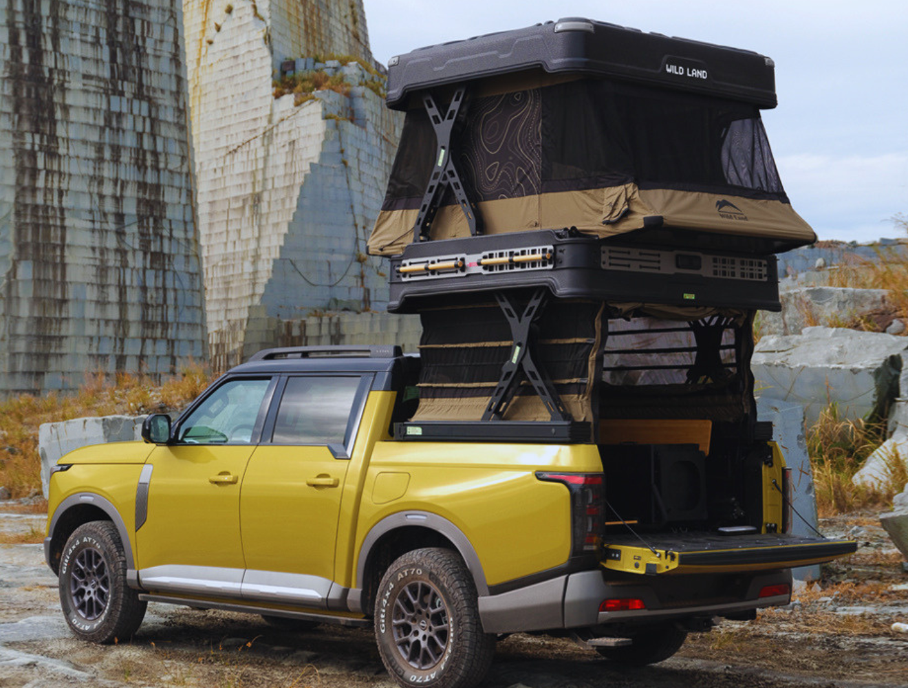 Wild Land Wingman Exterior
