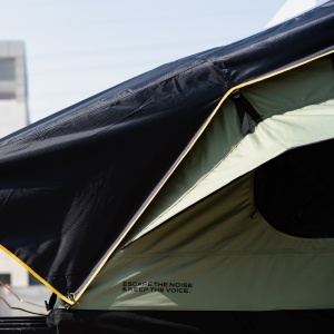 Cort de acoperiș auto CampTalk Echo 160, ideal pentru 3-4 persoane.