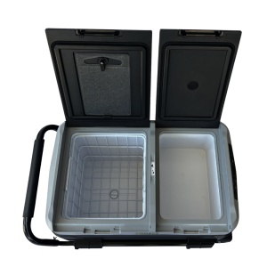 Frigider si congelator auto portabil cu roți 60 L, cu compresor, alimentare 12V/24V/220V, Bluetooth, control digital, -20°C +20°C, EMD4X4
