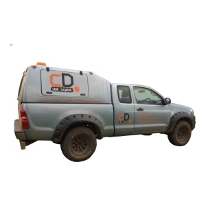 Overfendere Kut Snake de 95 mm pe un Toyota Hilux Vigo facelift cabina simpla.