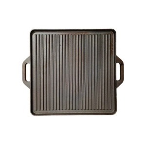 Vedere de sus a plitei, prezentând suprafața striată pentru gătit.