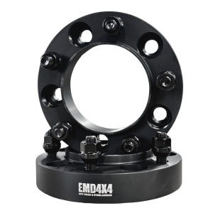 Flanșă distanțier Emd4x4 de 30mm, cu șuruburi M12x1.25, pregătită pentru montaj.