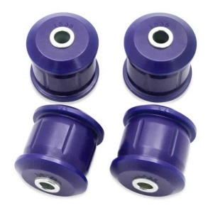 Set bucse Suzuki Samurai / Jimny brat longitudinal spre punte Super Pro