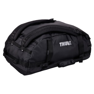 Vedere din spate a genții Thule, cu bretelele de rucsac vizibile.