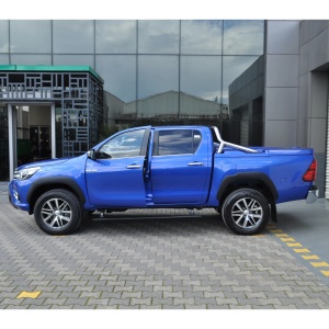 Praguri laterale electrice iluminate LED pentru Toyota Hilux Revo, Rocco, Invincible (2015-Prezent), T-Max