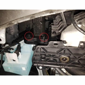 Scut auto metalic Kia