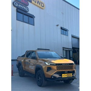 Bară protecție față AQM4WD PST30 montată pe Toyota Hilux (2026+).