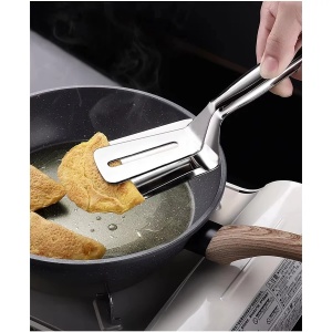 Cleștele Perfect Home de 25 cm utilizat pentru a scoate alimente prăjite dintr-o tigaie.