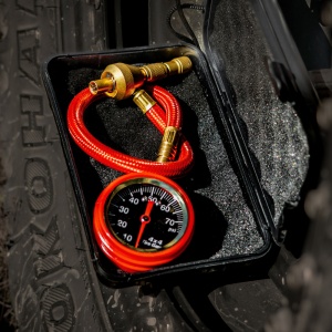 Dispozitiv profesional pentru dezumflare rapidă anvelope off-road, cu cutie de depozitare, EMD4x4 - Img 3