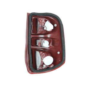 Vedere din spate a lămpii Depo pentru Toyota RAV4 II (2000-2005), fără dulii.