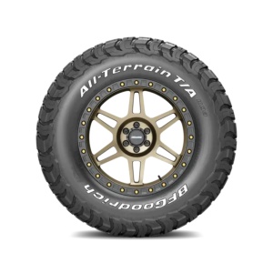 225/70 R16 BF Goodrich