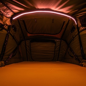 Bandă LED pentru camping și outdoor, 1.5 m, cablu USB integrat 3 m, benzi cu arici și clemă tip carabină CampTalk - Img 3