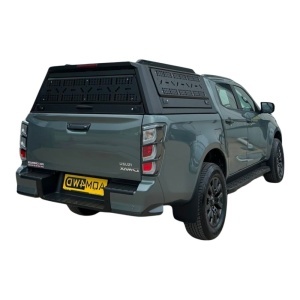 Hardtop negru pentru Isuzu D-Max (2021-2025), prevăzut cu 3 uși rabatabile multifuncționale AQM Q80