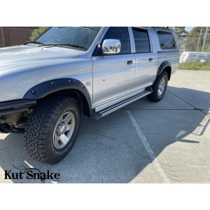 Overfendere Mitsubishi L200 (1996-2006)