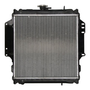 Vedere frontală a radiatorului NRF, fără filigran, dedicat Suzuki Samurai (1988-2004).