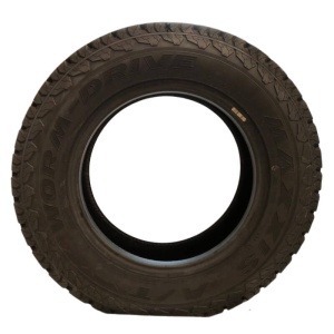 205/70 R15C Maxxis AT980E