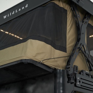 Cort de acoperis auto 2-3 persoane, cu două niveluri, compatibil cu autovehicule tip pick-up, acționare automată, Wingman Wild Land