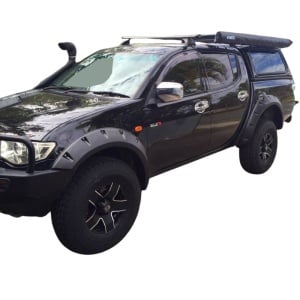 Overfendere Mitsubishi L200 (2006-2015) 7.5cm Kut Snake textured - Img 1