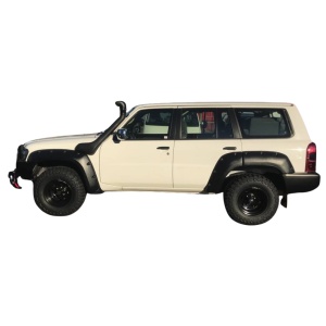 Overfendere Nissan Patrol Y61 (2004-2015) 7.0cm Kut Snake
