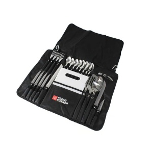 Set complet ustensile bucătărie camping & overlanding, 26 piese, cu husă suspendabilă Front Runner