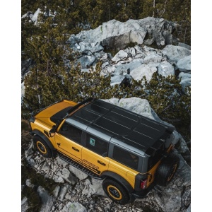 prag lateral mercedes xclass