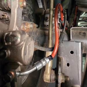 Furtun frână spate Jeep Wrangler JL (2018-prezent) lift 0-5", oțel inoxidabil, Clayton Off Road - Img 3