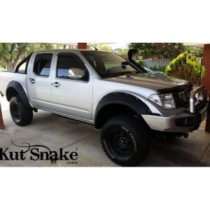 Overfendere Nissan Navara D40 Kut-Snake 75mm textured - Img 4
