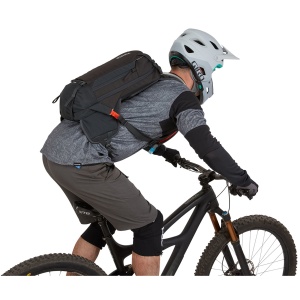 Rucsac hidratare Thule RAIL