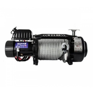 Vedere frontală a troliului Husar Winch 18000lbs 24V, cu cablu de oțel.