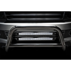 Bara LED Osram FX500-SP de 56.4cm montată pe un vehicul off-road, oferind iluminare puternică.