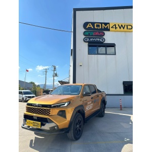 Bară de protecție față AQM4WD Tetri Plus PST20 montată pe Toyota Hilux (2026+).