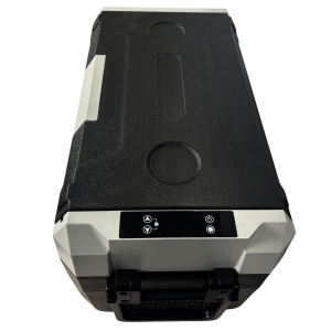 Frigider auto portabil cu roți 30.5 L, cu compresor, alimentare 12V/24V/220V, Bluetooth, control digital, -20°C +20°C, EMD4x4