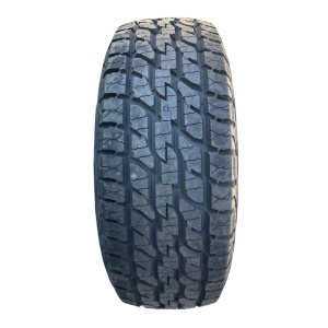 215/65 R16 Cooper Discoverer