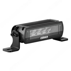 Bara LED OSRAM FX125-SP Spot Gen2 de 18.2cm, prezentată din unghi cu lumina stinsă.