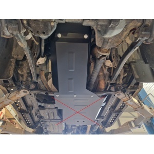 Vedere de jos a scutului motor Scut Protection extins pe un Jeep Wrangler JL (2018+).