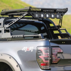 Set de proiectoare LED cu suport, compatibil cu portbagaje și rollbar-uri AQM4WD