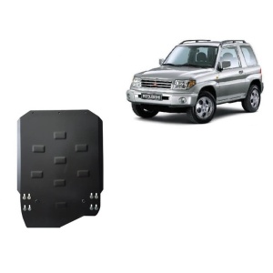 Scutul metalic de protecție pentru cutia de viteze, oțel 3 mm, alături de Mitsubishi Pajero Pinin.