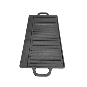 Plită grill din fontă cu două fețe, parte a setului grătar BBQ de camping Peterhof, Set grătar BBQ de.