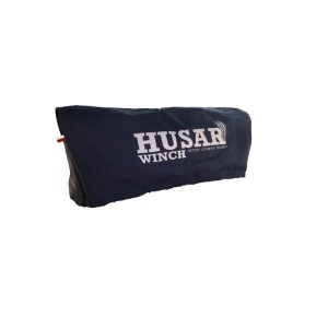 Husă de protecție neagră, cu logo Husar Winch, pentru troliu.
