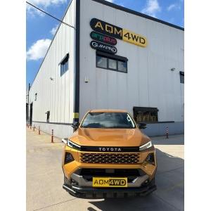 Bara de protecție față AQM4WD PST24 integrată pe Toyota Hilux (2026+), vedere frontală clară.