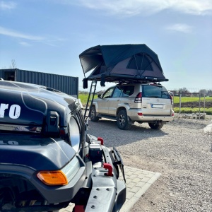 Cort de acoperiș auto